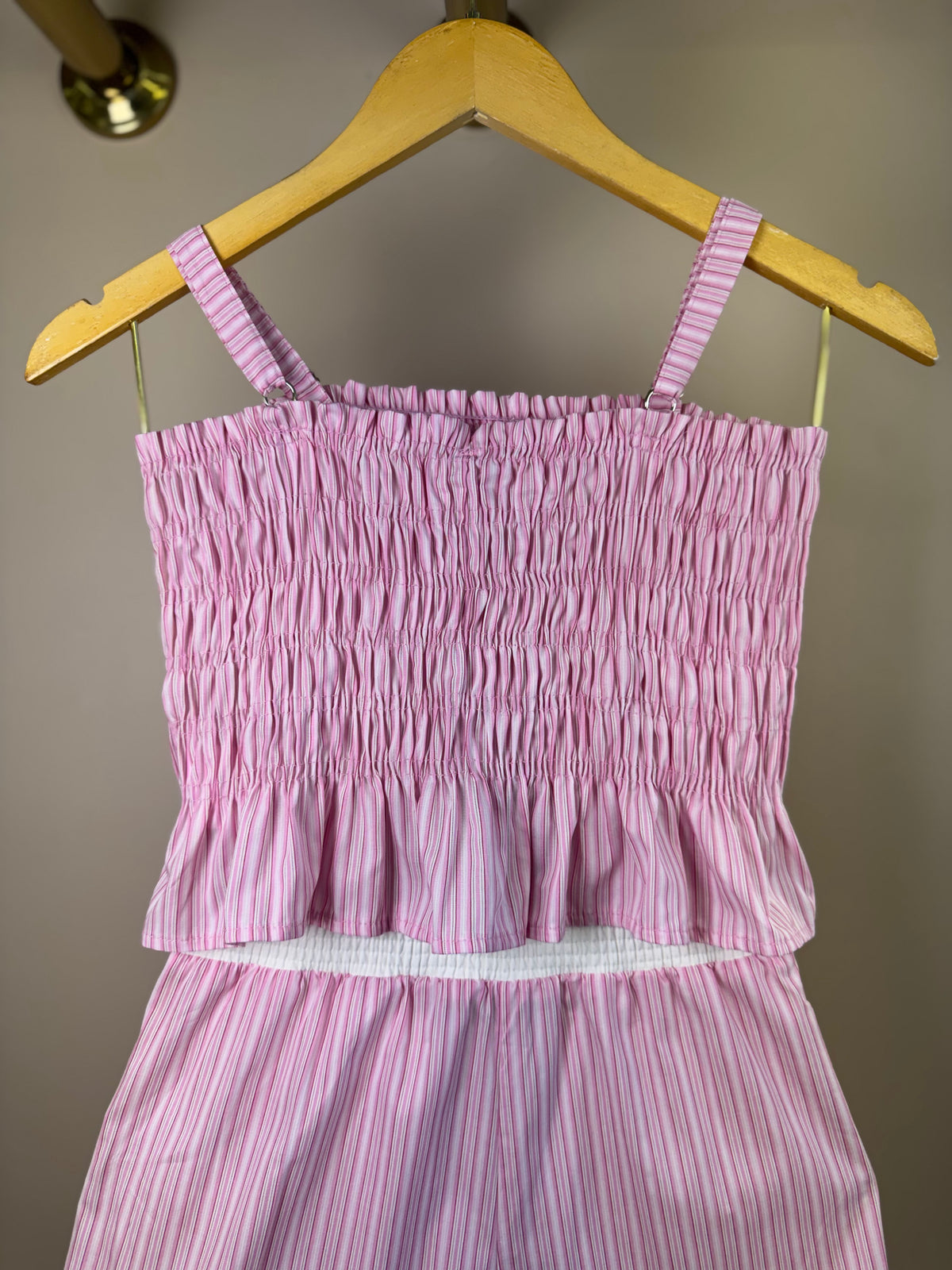 Conjunto Teen Blusa Cropped Franzido e Shorts Saia Rosa Listrado - Authoria
