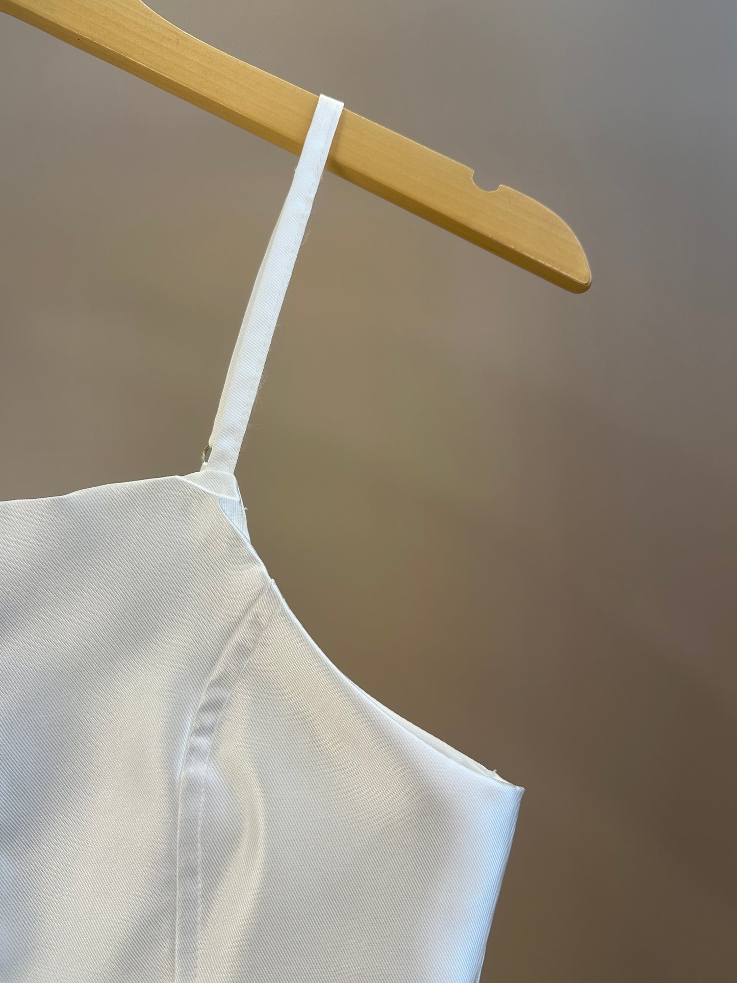 Vestido Teen Branco Acetinado Com Alças Finas - Vanilla Cream