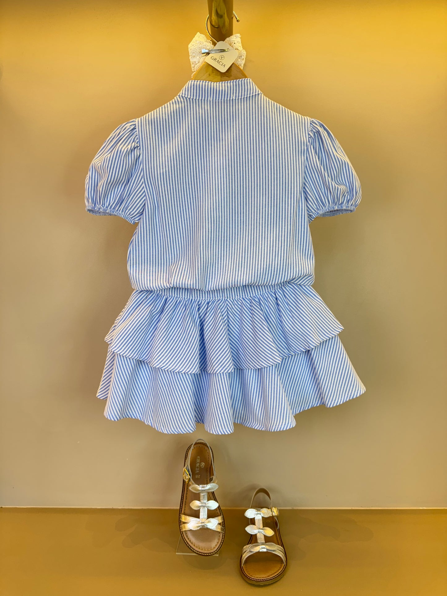 Conjunto Infantil Blusa com Babado Renda e Saia Camadas Listras Azul - Luluzinha