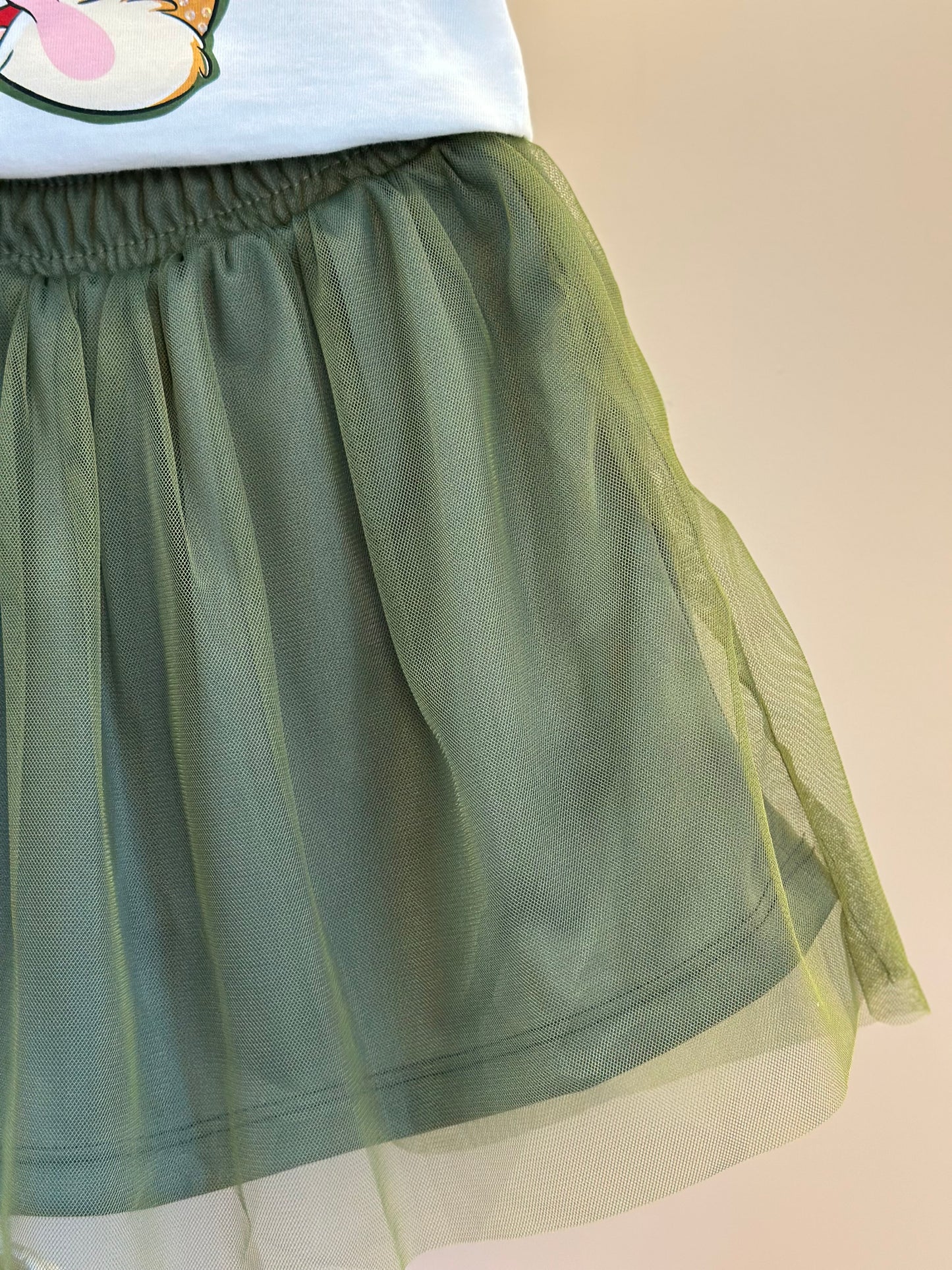 Conjunto Infantil Blusa Tico e Teco Better Together Strass Pérola e Saia Tule Verde Musgo - Momi