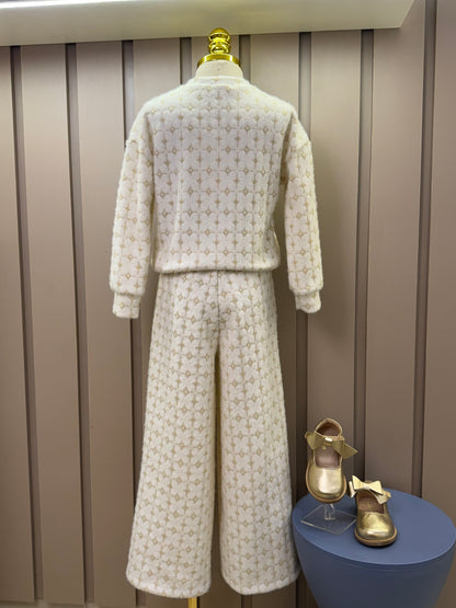 Conjunto Infantil Blusão e Calça Peluciado Lurex Bordado Manual Off White - Luluzinha