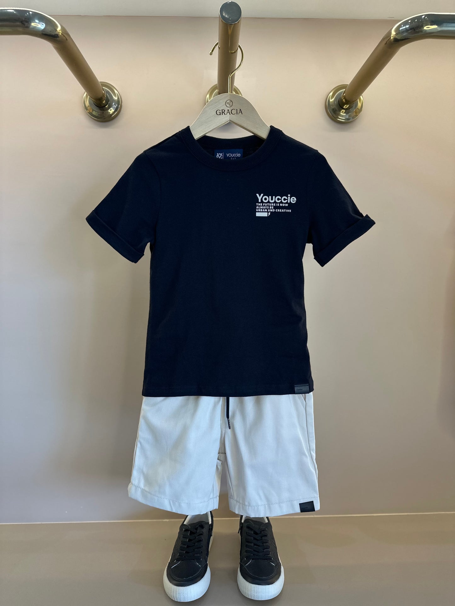 Conjunto Infantil T-Shirt Future e Bermuda Off White - Youccie