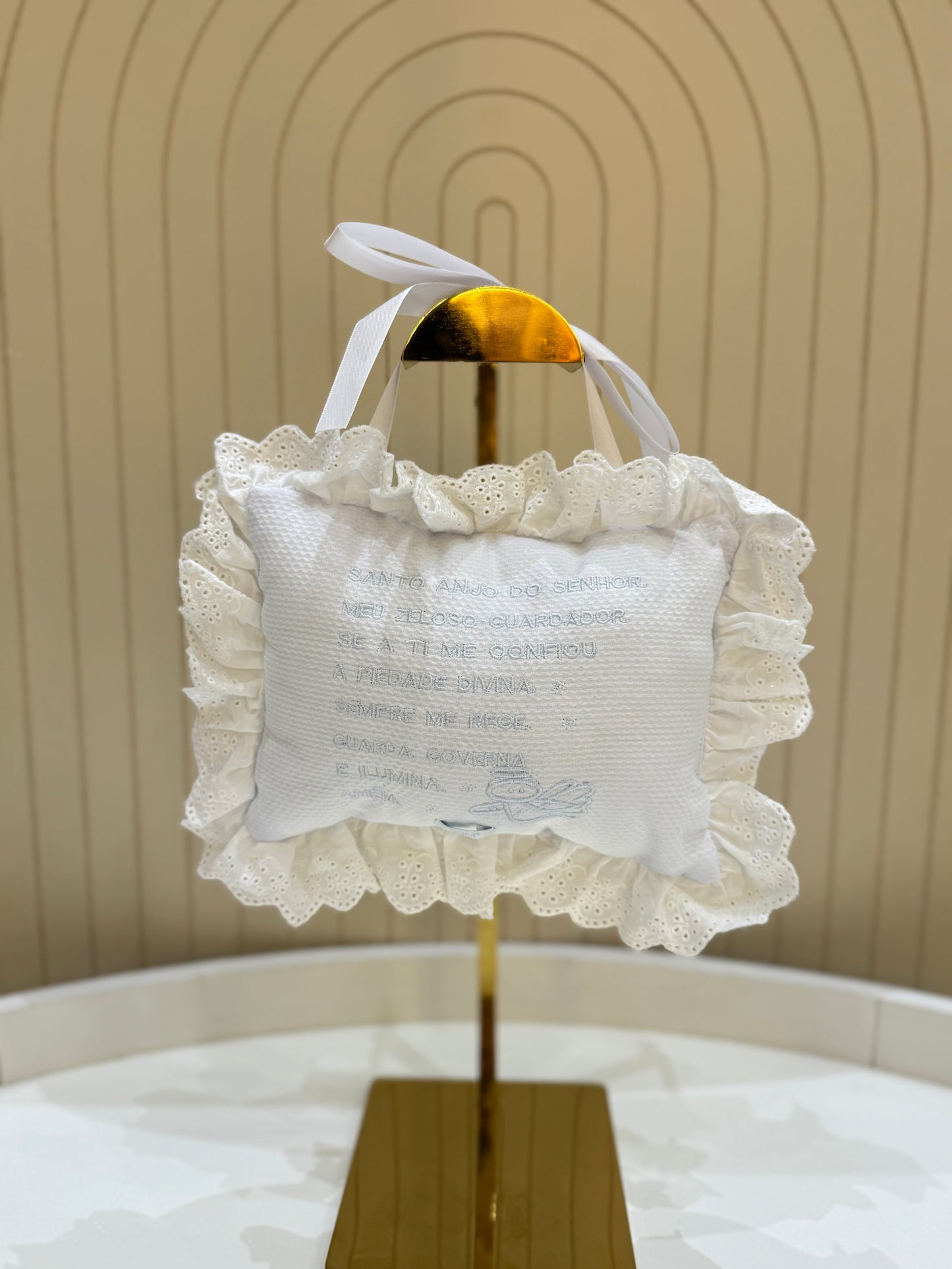Almofada Bebê Oração Santo Anjo Rendada Bordado Azul - Roana