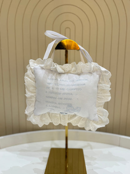 Almofada Bebê Oração Santo Anjo Rendada Bordado Azul - Roana
