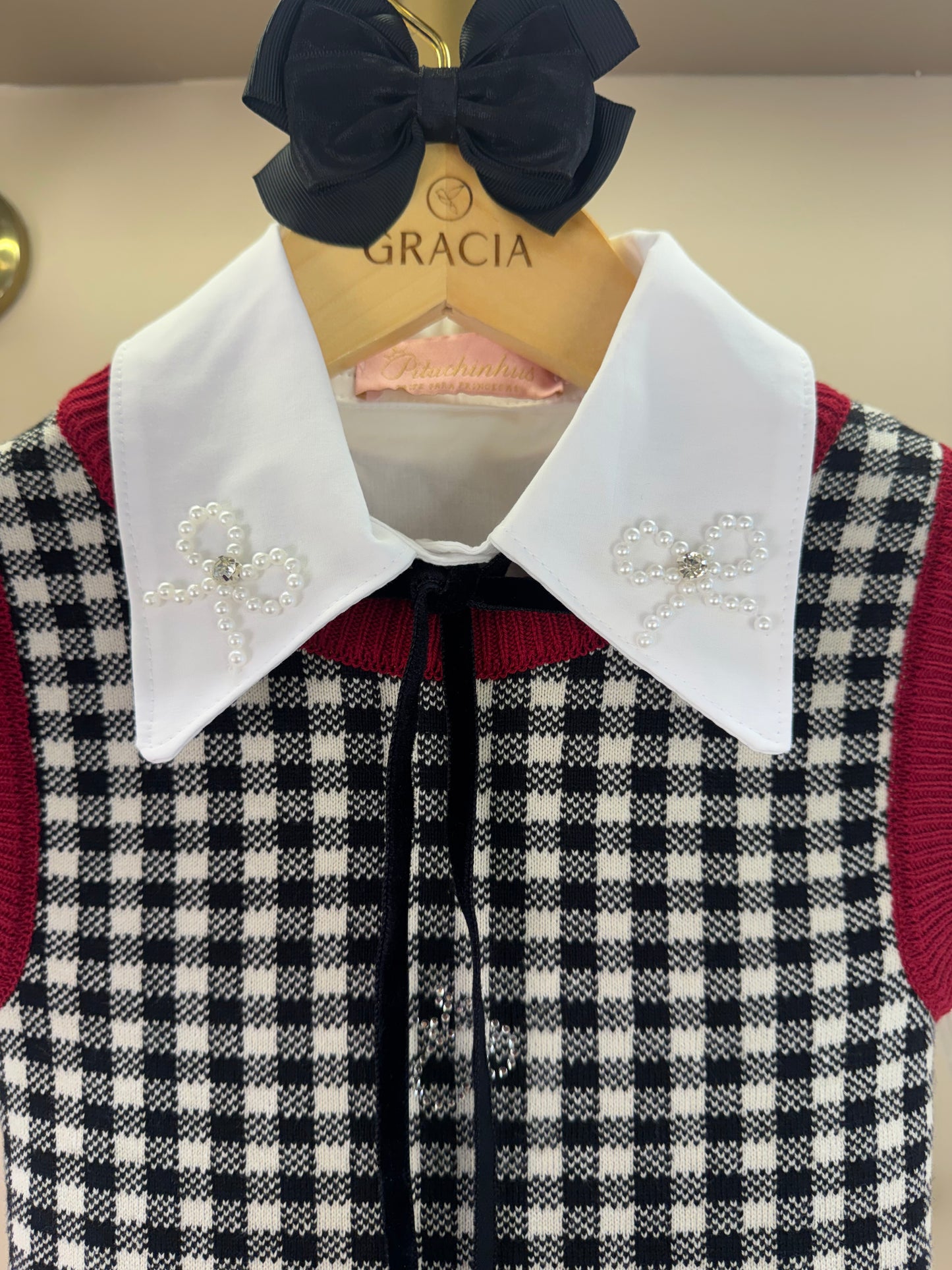 Vestido Infantil Tricot Xadrex Botão Jóia Coração Com Camisa Mini Laços Bordado Fita Veludo - Pituchinhus