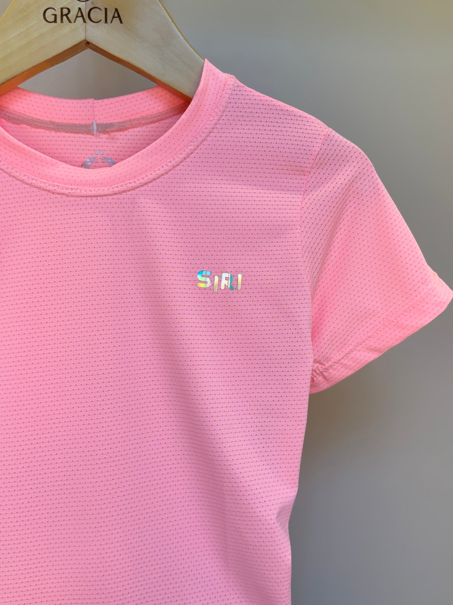 Conjunto Infantil Blusa Maria Sakay Brincadeira Coral e Bermuda Isis Brincadeira Romã - Siri Sport