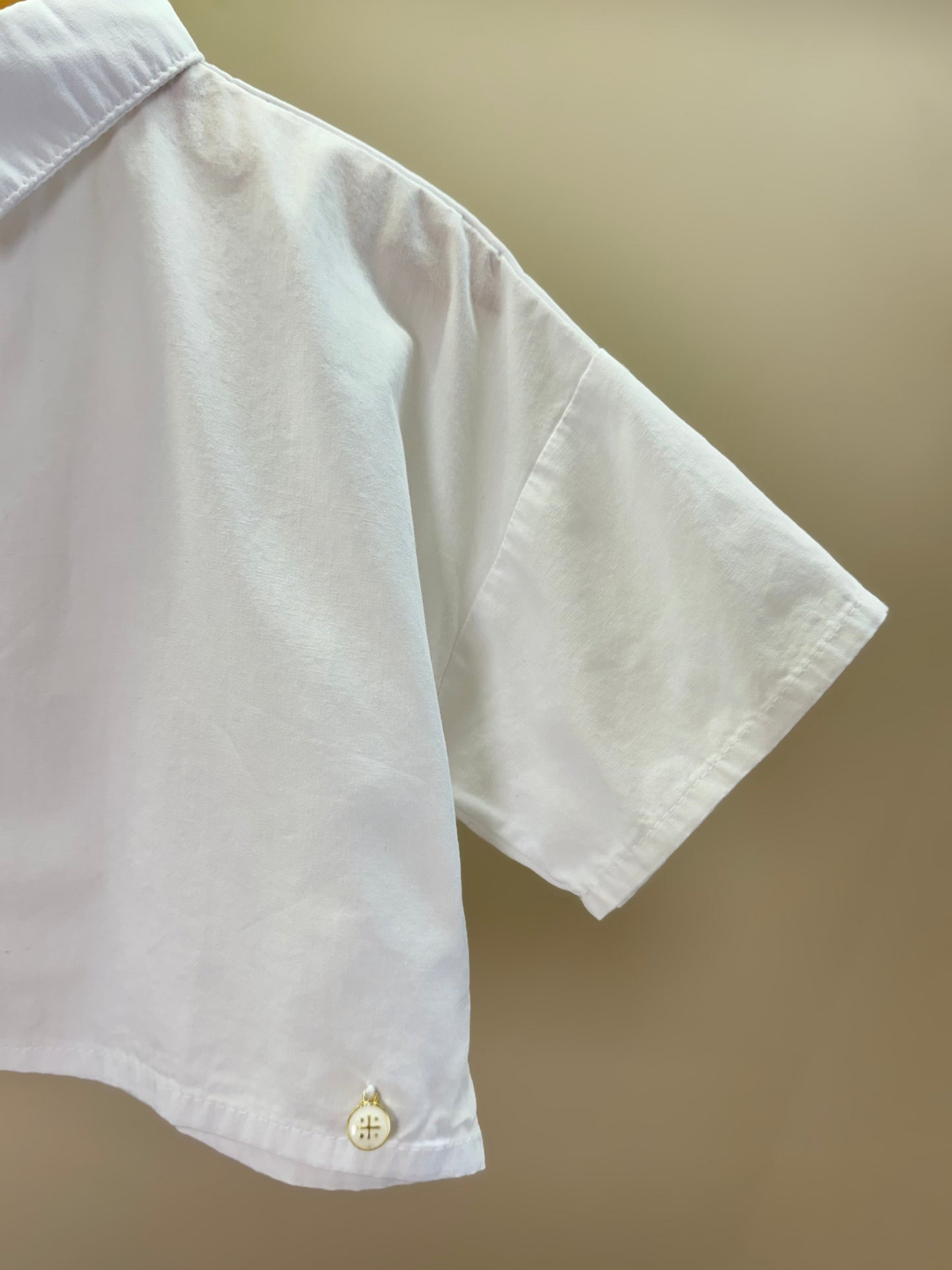 Camisa Infantil Cropped Tricoline Bordada Branca - Um Mais Um
