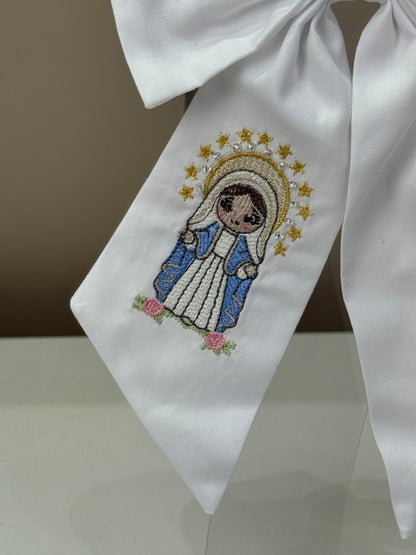 Laço Infantil Luxo Branco Bordado Nossa Senhora - Roana