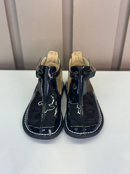 Bota Infantil Meia-Lua Verniz Noir - Petit Cheval