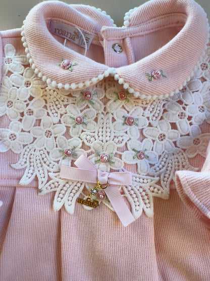 Saída de Maternidade de Algodão Luxo Rosa - Roana