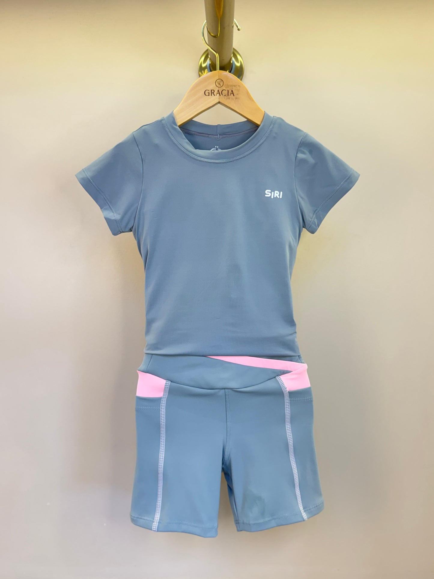 Conjunto Infantil Blusa Maria Cloud Ballet Cinza e Bermuda Sara Ballet Cinza - Siri Sport