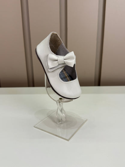 Sapato Bebê Couro Cubo Branco - Petit Cheval