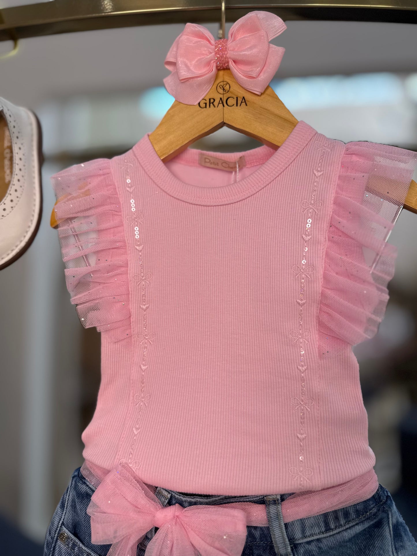 Conjunto Infantil Blusa Rosa Tule e Saia Jeans Bordada - Petit Cherie