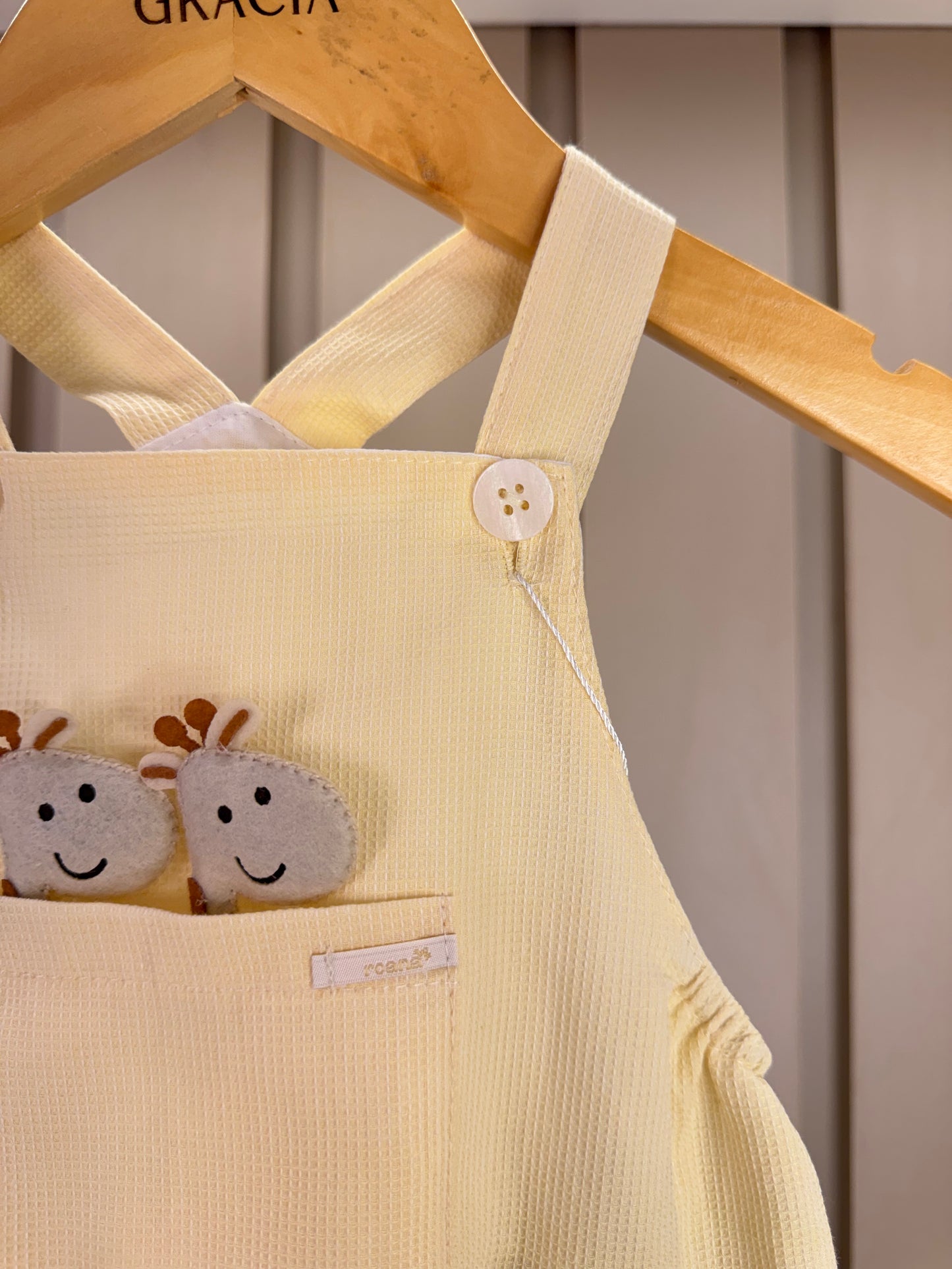 Jardineira Bebê Revelação Girafa - Roana