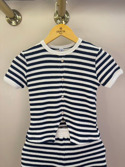 Conjunto Teen Blusa Malha Tricot Listrada com Botões e Shorts Listrado Preto - Two In
