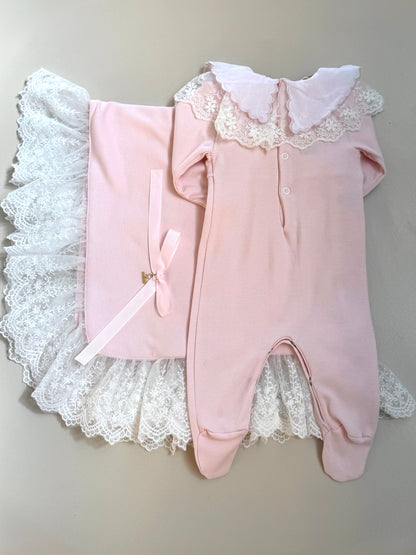 Saída de Maternidade Luxo Algodão Rosa Gola Bordada Manta Rendada - Roana