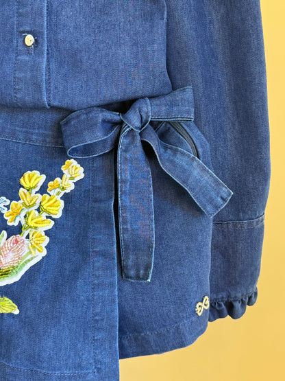 Conjunto Infantil Camisa Jeans Leve ML Gola Bordada Flores e Shorts-saia Jeans Bordada Flores - Luluzinha