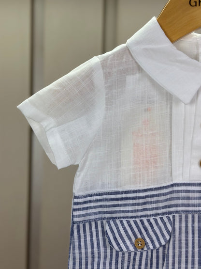 Romper Bebê Camisaria Algodão Cambraia e Fio Tinto Gola e Lapela Marinho - Um Mais Um