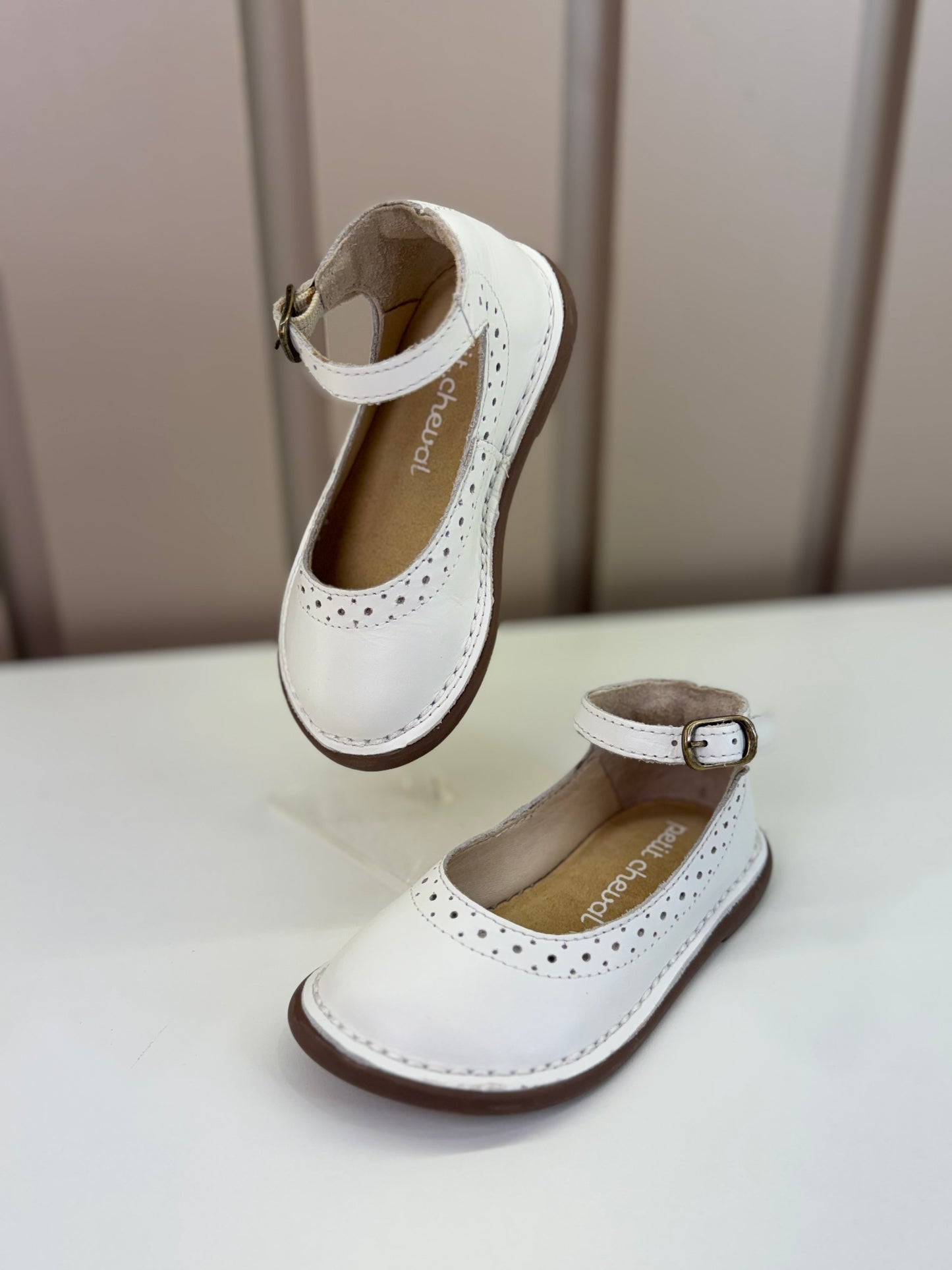 Sapato Infantil Patinete Branco - Petit Cheval