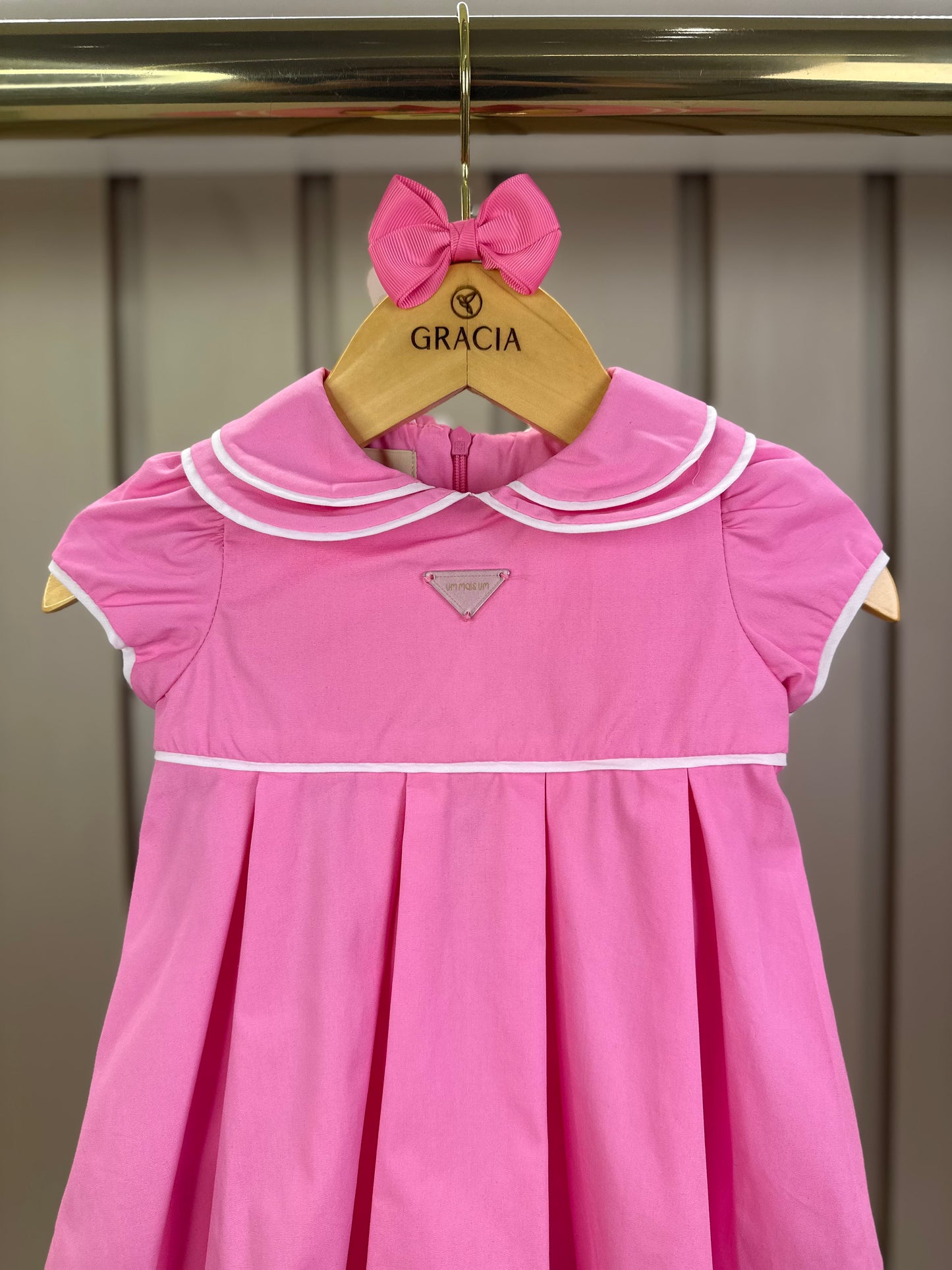 Vestido Bebê Algodão Com Calcinha E Gola Pregas Tricoline Pink - Um Mais Um