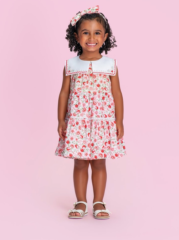 Vestido Infantil Floral Vermelho com Gola Peter Pan Detalhes em Bordado Vermelho - Petit Cherie