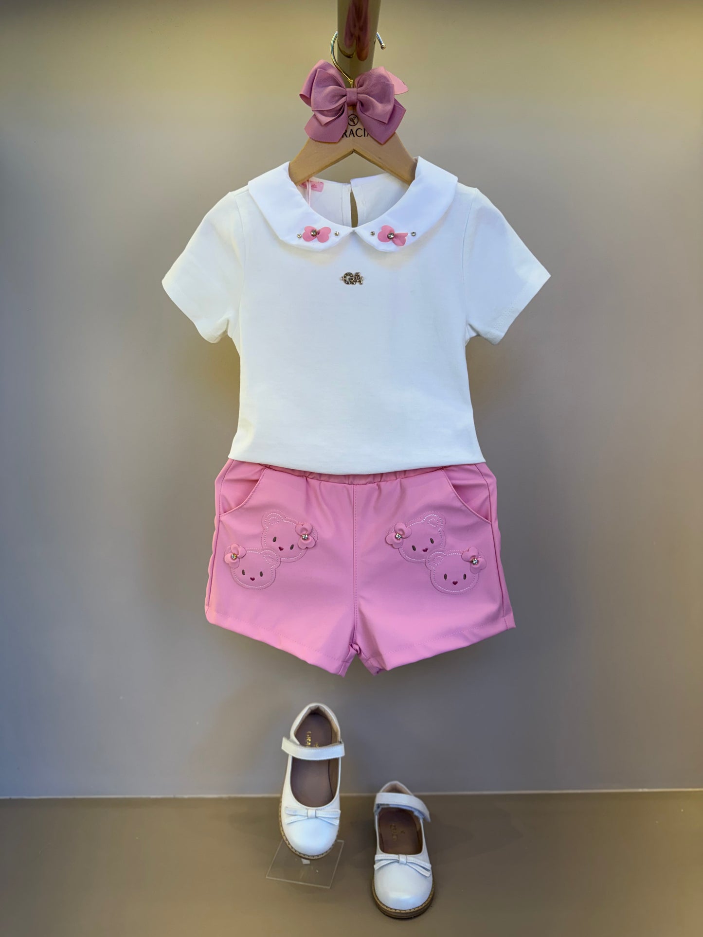 Conjunto Infantil Short Bordado Ursinhos E Blusa Gola Com Detalhes Off White - Gabriela Aquarela