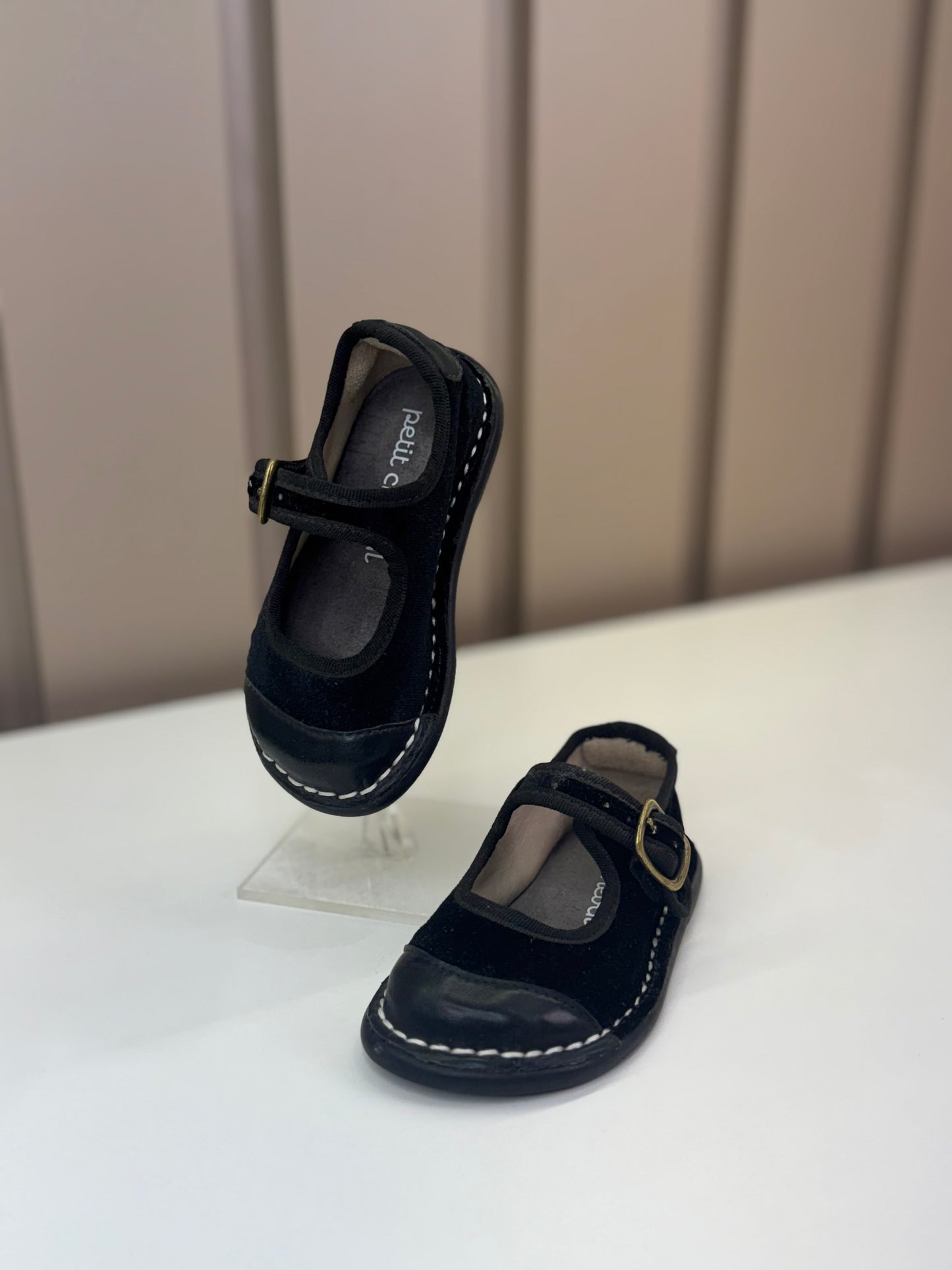 Sapato Espadrille Couro Veludo Petit Cheval