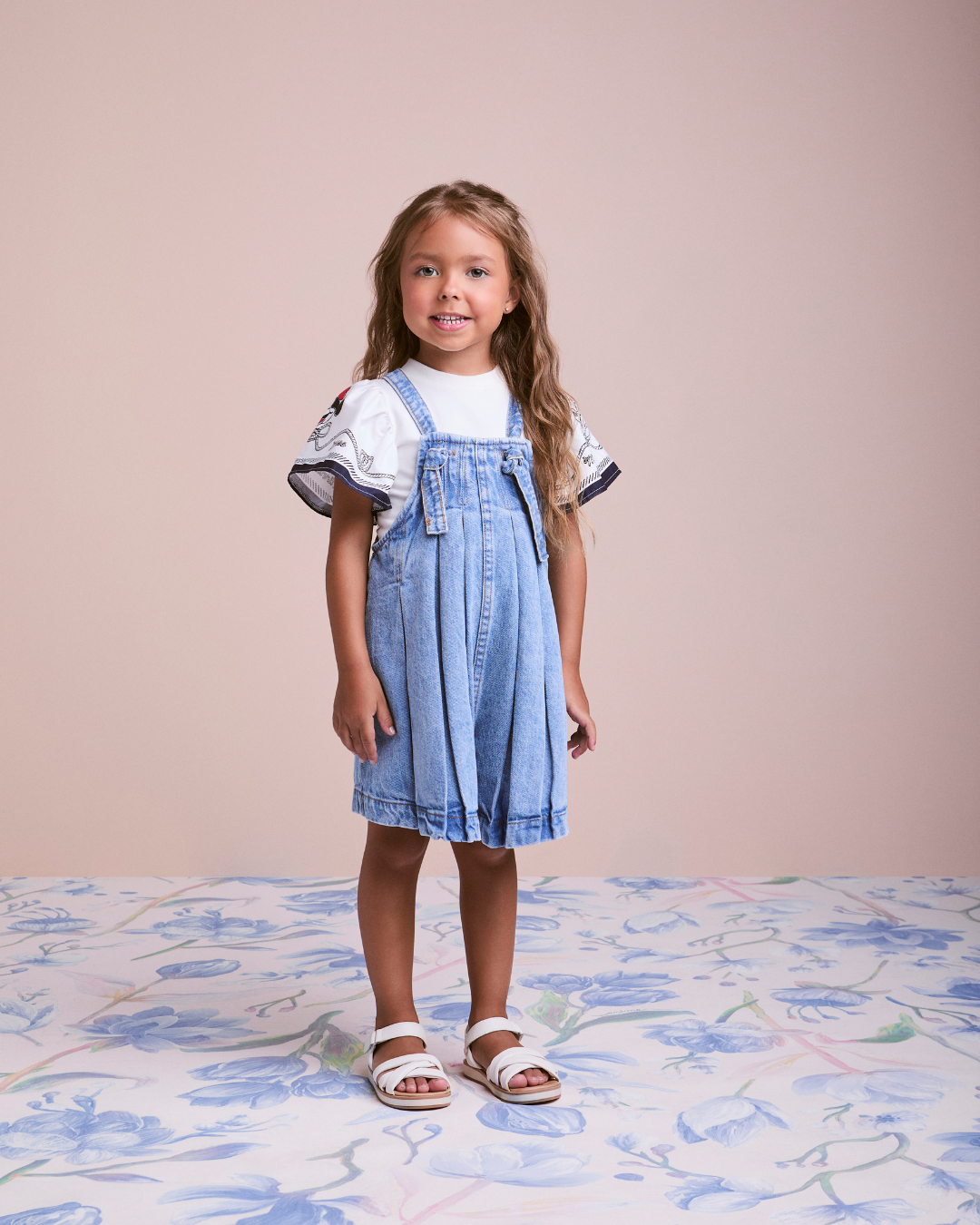 Conjunto Infantil Jardineira Jeans com Blusa Mangas Amplas Minnie Navy - Animê