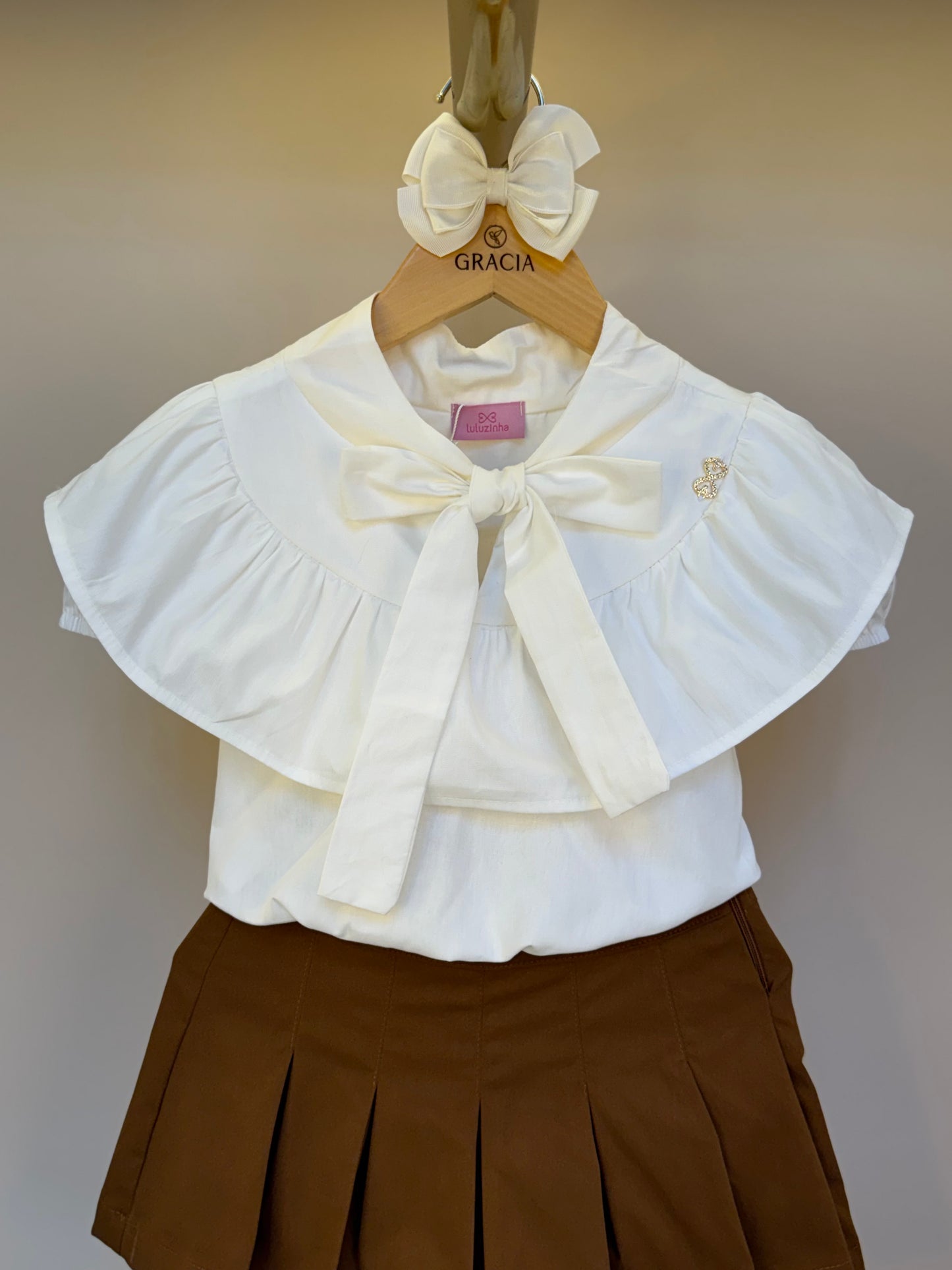Conjunto Infantil Blusa Gola Laço E Saia Pregas Sarja Terracota - Luluzinha