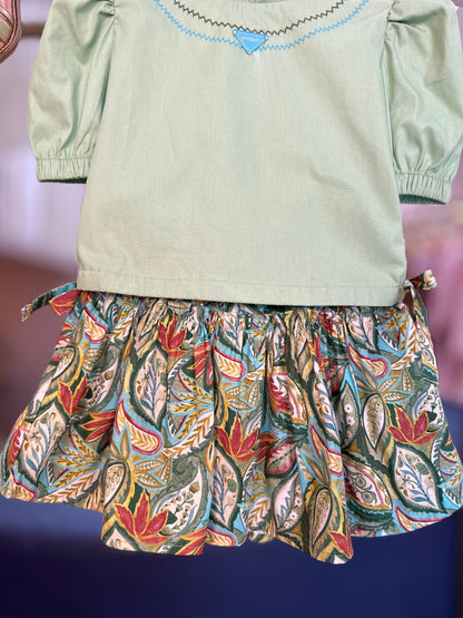 Conjunto Infantil Blusa Manga 3/4 e Saia Estampada Oliva - Um Mais Um