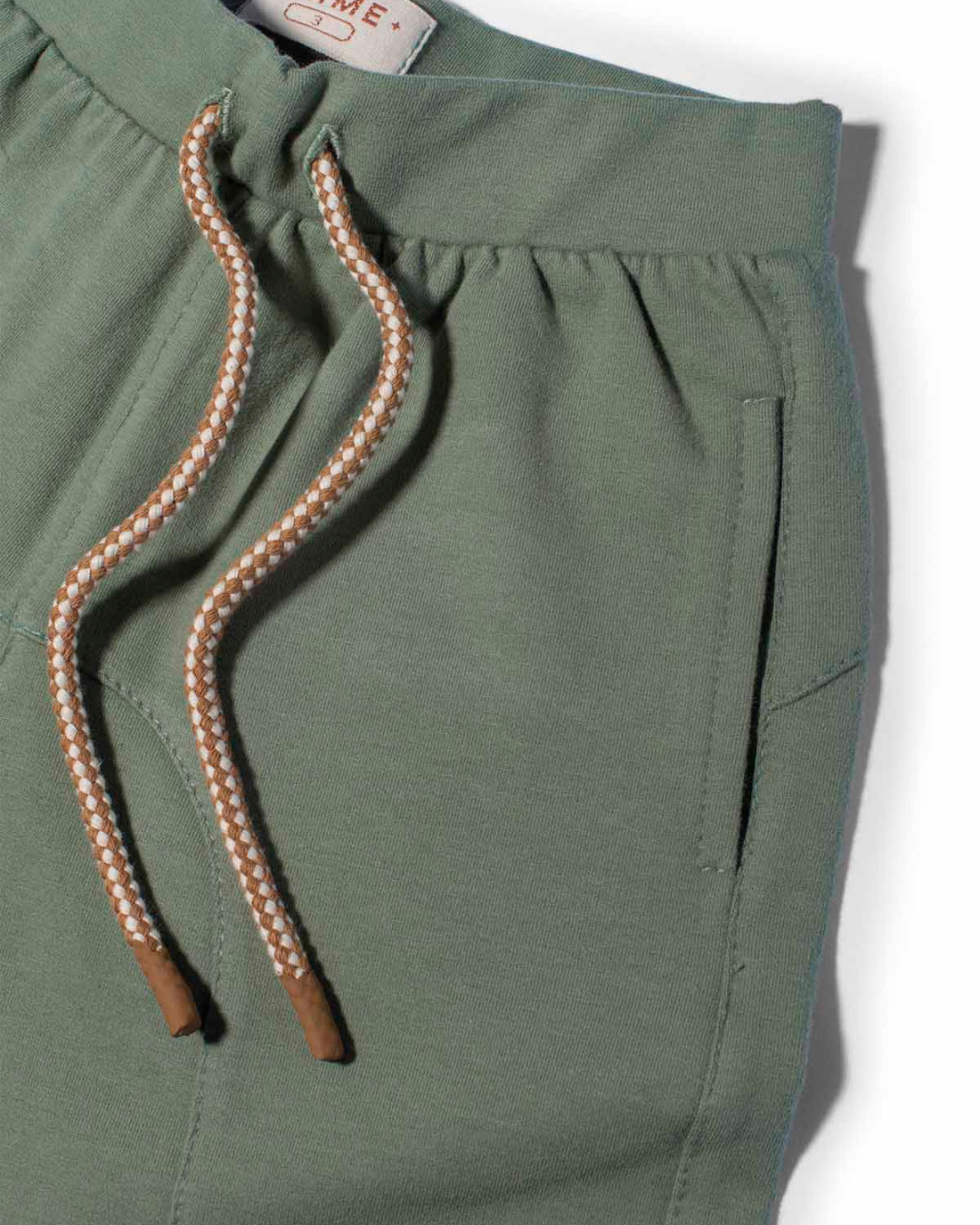 Conjunto Infantil Camiseta Algodão Teddy Chapéu Panama e Bermuda Moletom Algodão Recortes Eucalipto - Dame