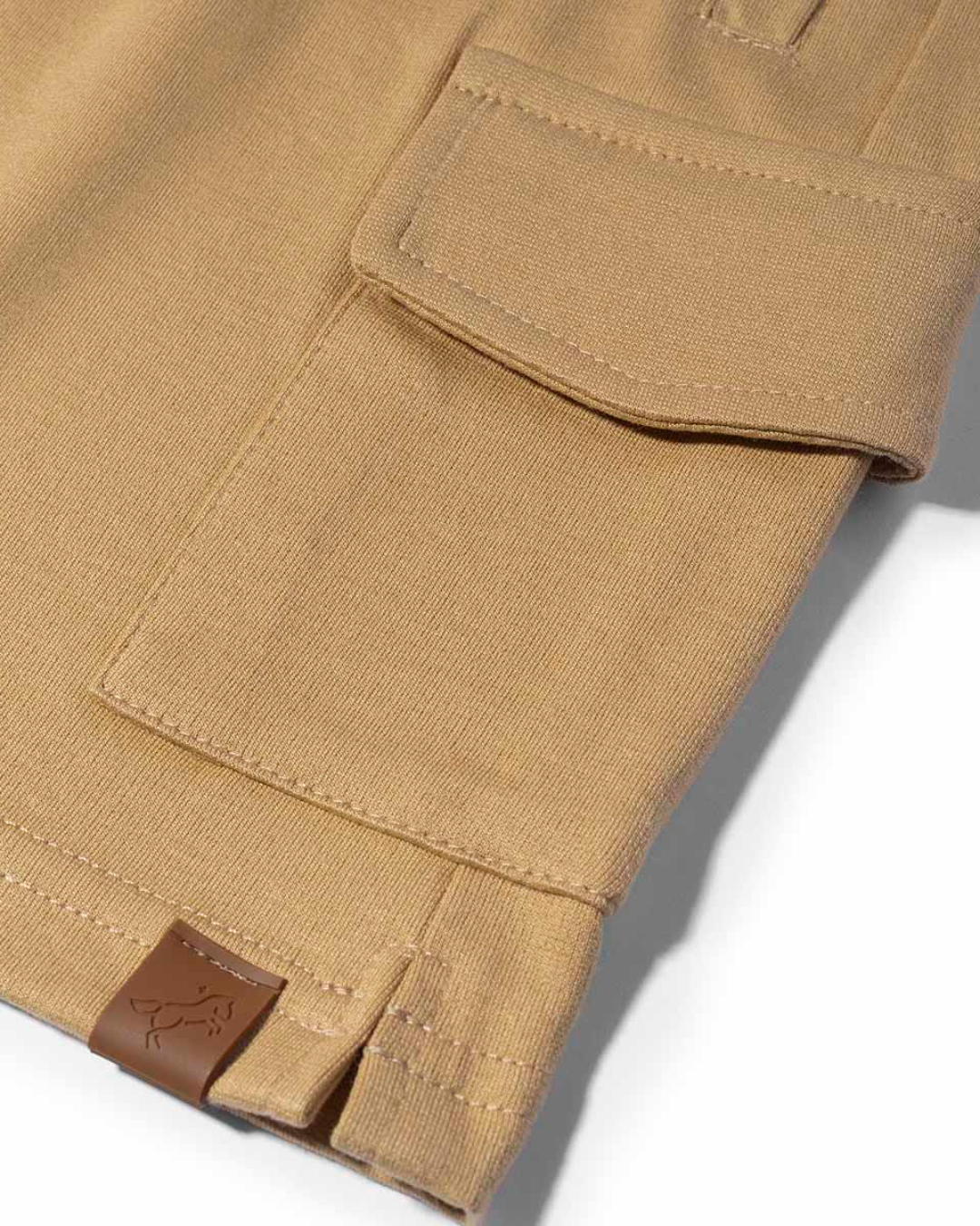 Conjunto Infantil Camiseta Algodão NFL Teddy Torcedores e Bermuda Ponto Roma Bolsos Cargo Bege - Dame