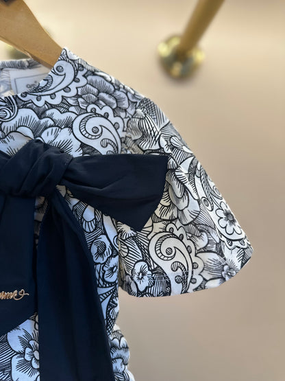 Conjunto Infantil Blusa e Saia Floral Paisley Laço Preto - Animê