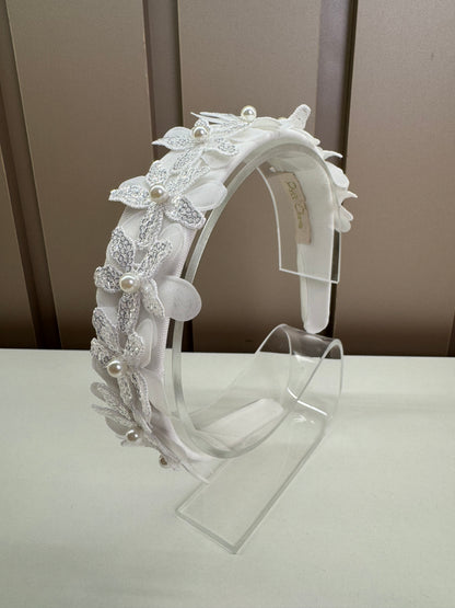 Tiara Infantil Flores 3D Off White - Petit Cherie