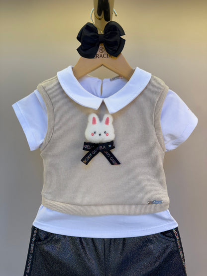 Conjunto Infantil Short  Preto Com Brilho E Pullover Tricot Com Falsa Camisa Bege- Gabriela Aquarela