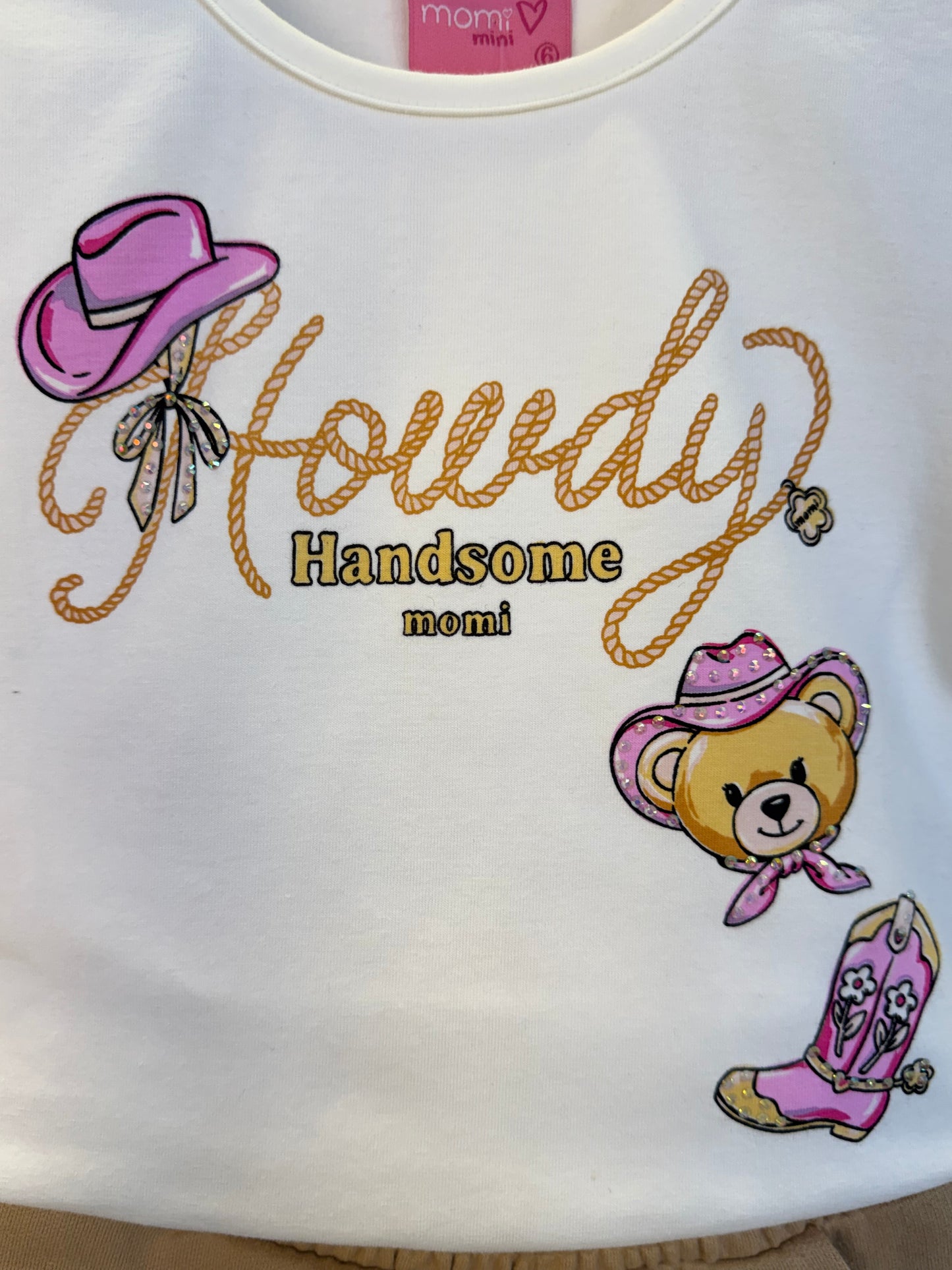 Conjunto Infantil Blusa de Ursinha Cowgirl e Shorts Moletom Bege - Momi