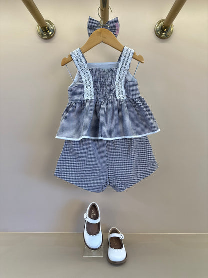 Conjunto Infantil Algodão Blusa Xadrez Renda Bordada e Shorts Xadrez Bordado e Renda - Pituchinhus