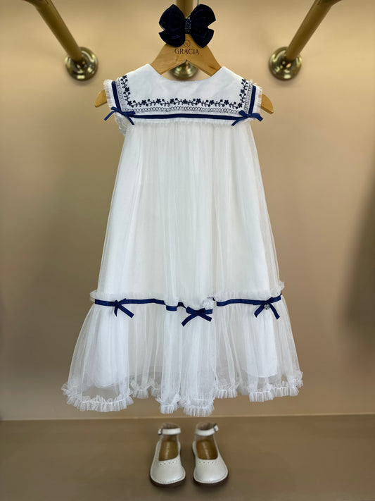 Vestido Infantil Trapézio Tule Bordado Marinho - Petit Cherie