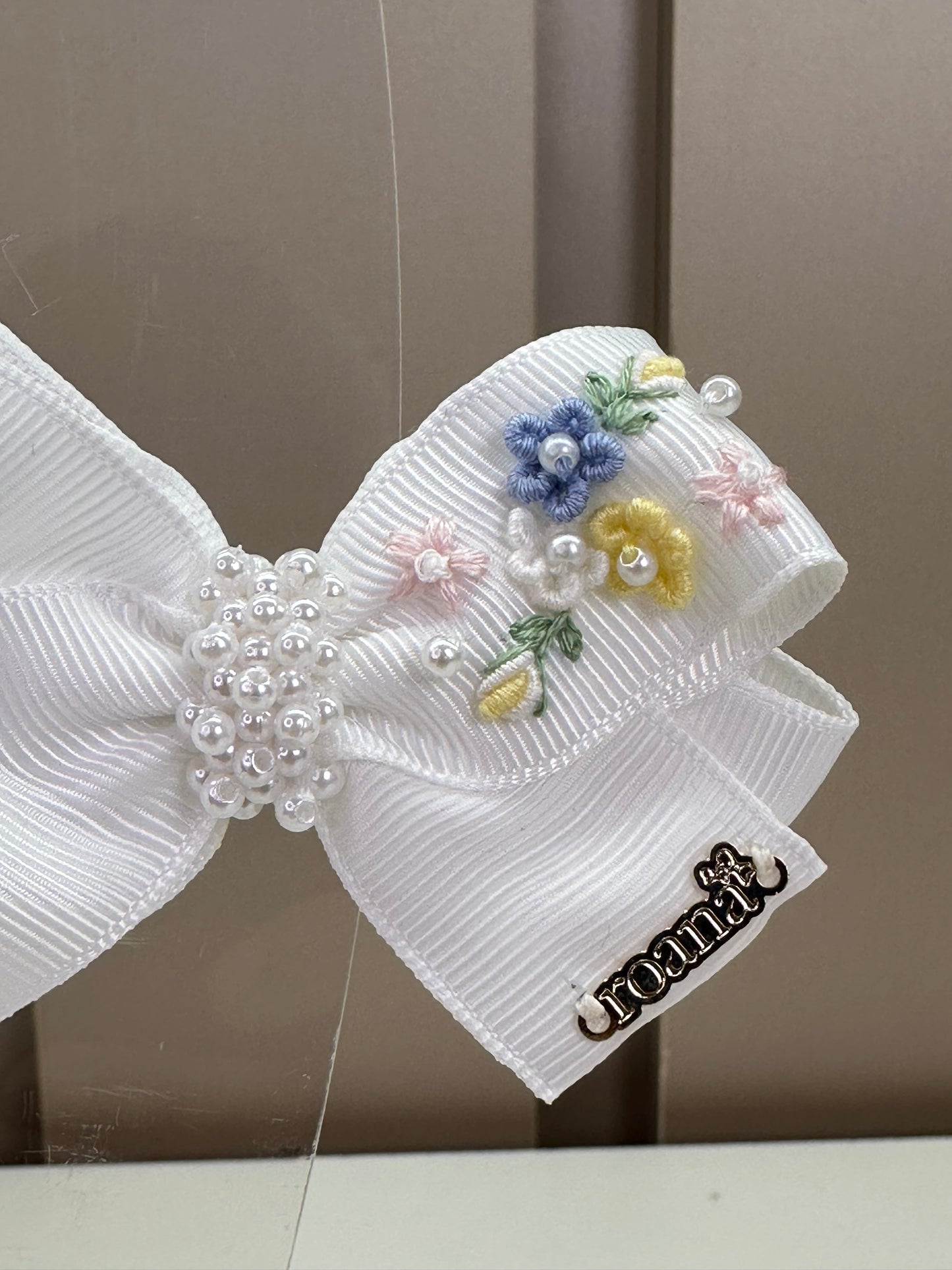 Presilha Infantil Laço Duplo Luxo Bordado Flores Branco - Roana