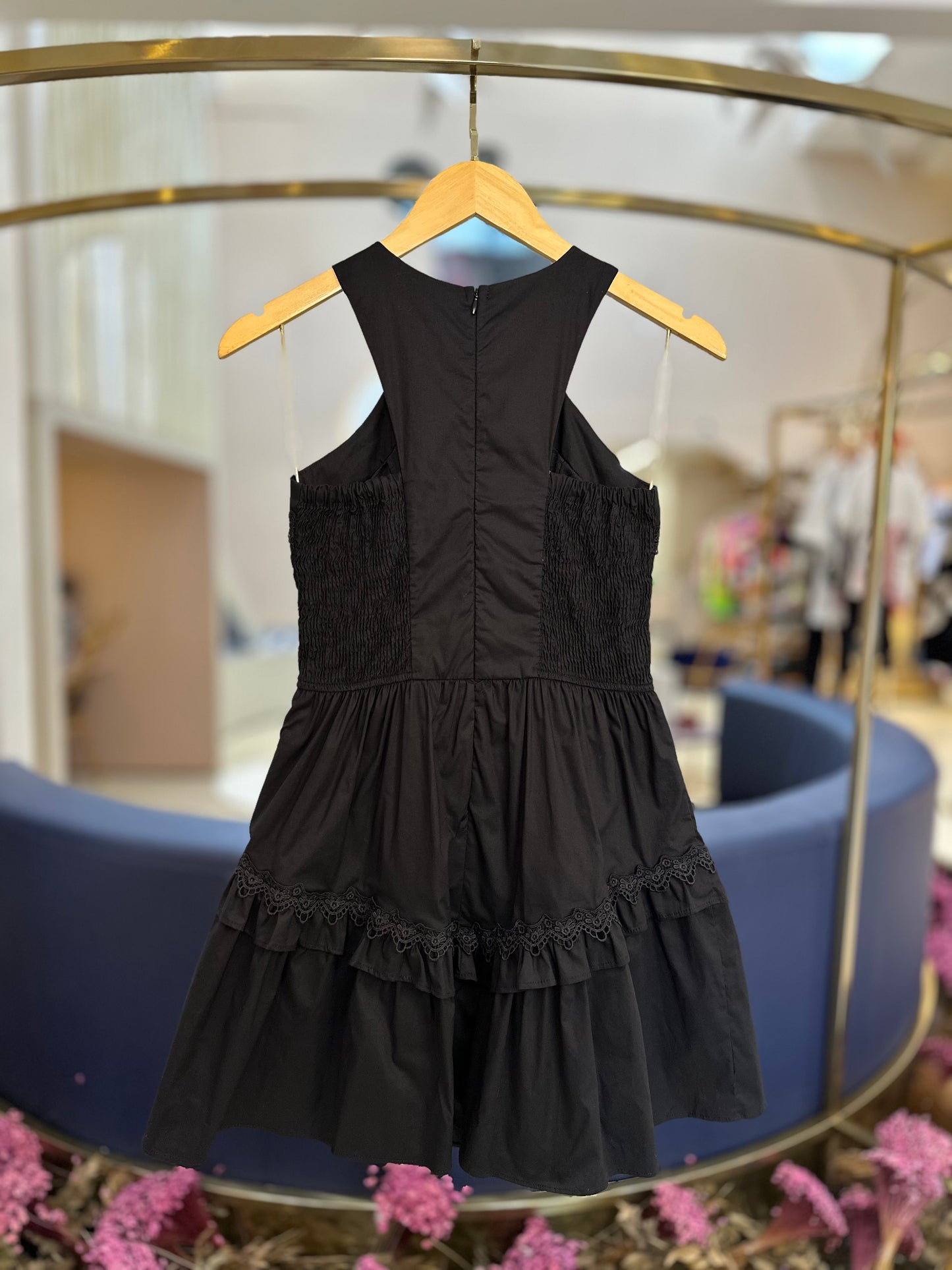 Vestido Teen Recortes com Guipir Preto - Two In
