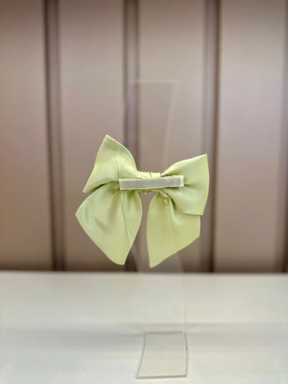 Laço Infantil Bouquet Flores Verde - Mio bebê