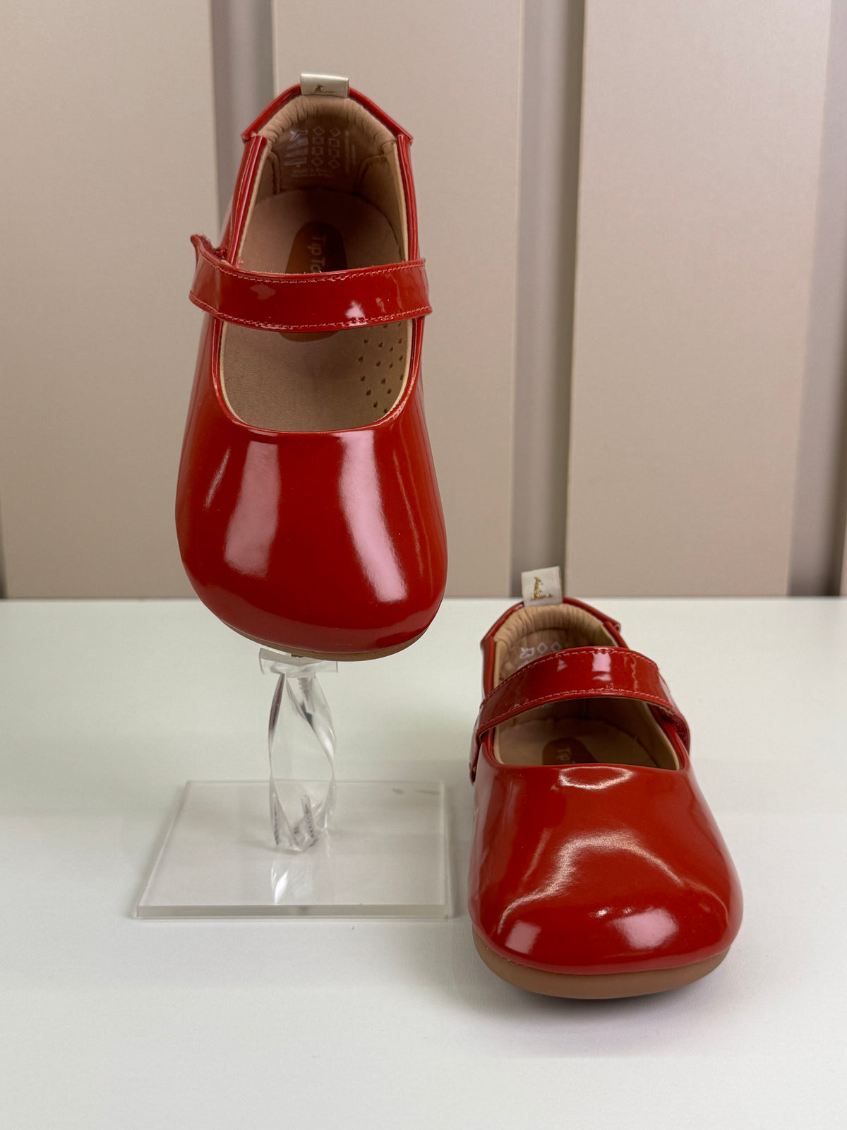 Sapatinho Bebê Dolly Couro Verniz Vermelho - Tip Toey Joey