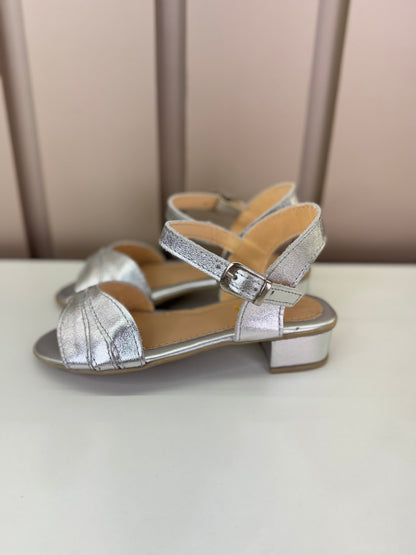 Sandália Infantil Saltinho Flor Prata - Gracia