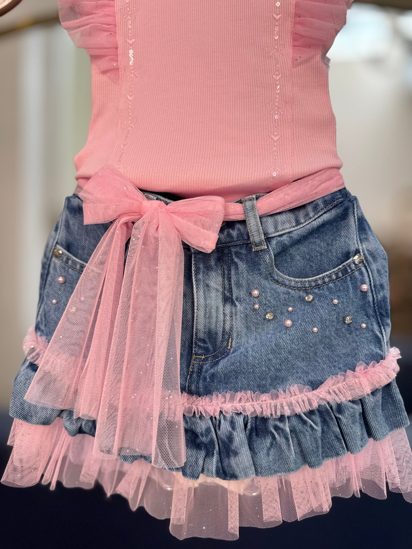 Conjunto Infantil Blusa Rosa Tule e Saia Jeans Bordada - Petit Cherie