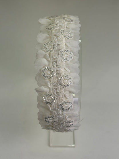 Tiara Infantil Bordado Paetês Off White - Petit Cherie