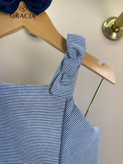 Conjunto Infantil Azul Marinho Listrado Blusa Com Laços Nos Ombros e Shorts Saia - Petit Cherie