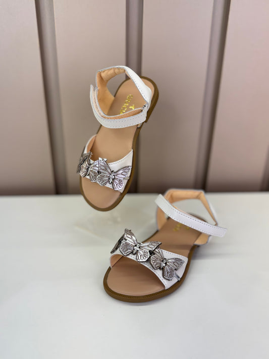 Sandália Infantil Borboleta Prata Branca Perolada - Gracia