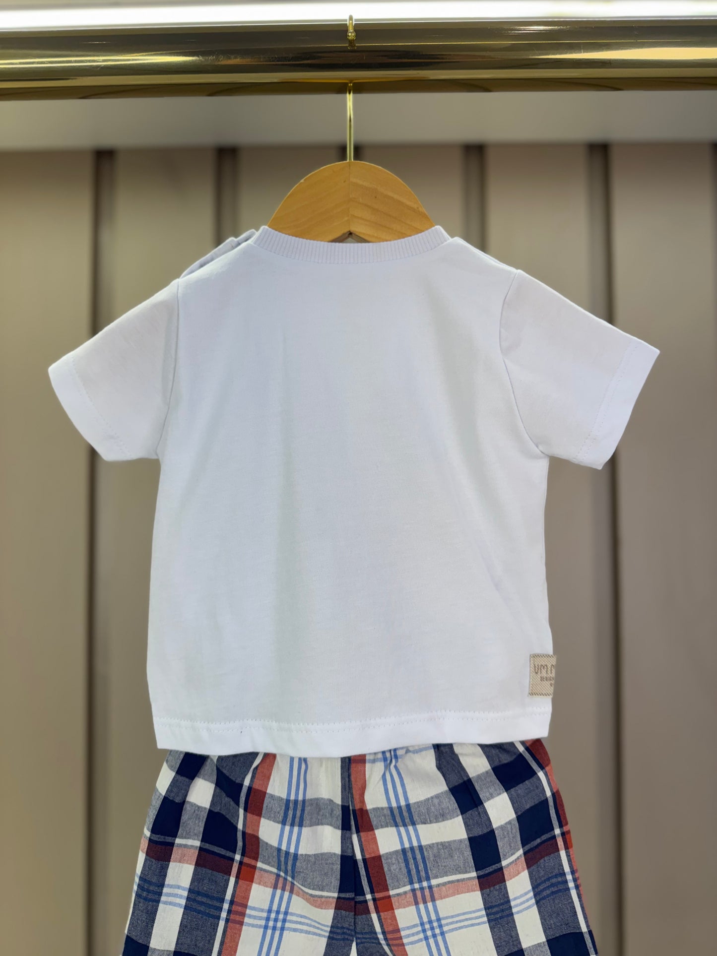 Conjunto Bebê Camiseta-Body Bear e Bermuda Xadrez Azul - Um Mais Um