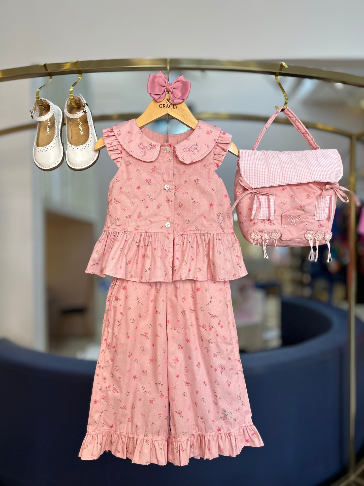 Conjunto Infantil Blusa Peplum e Calça Pantacourt Mini Flores - Pituchinhus