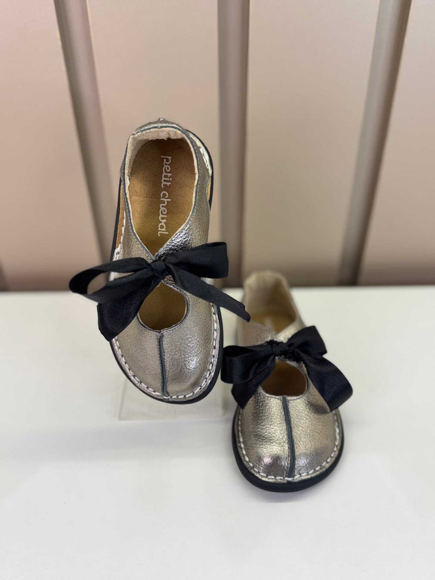 Sapato Infantil Tabuleiro Metal - Petit Cheval